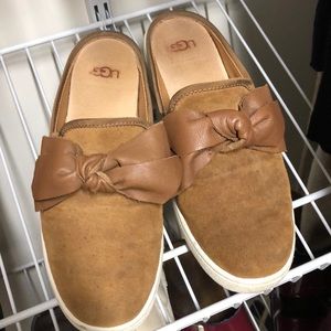 Ugg bow sneaker slides